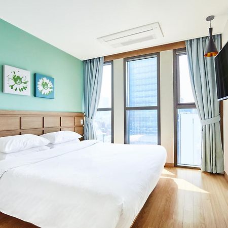 Hotel Poco Seongsu Seoul Exterior photo